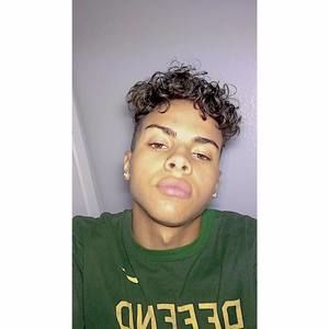 Meet your Posher, Cameron